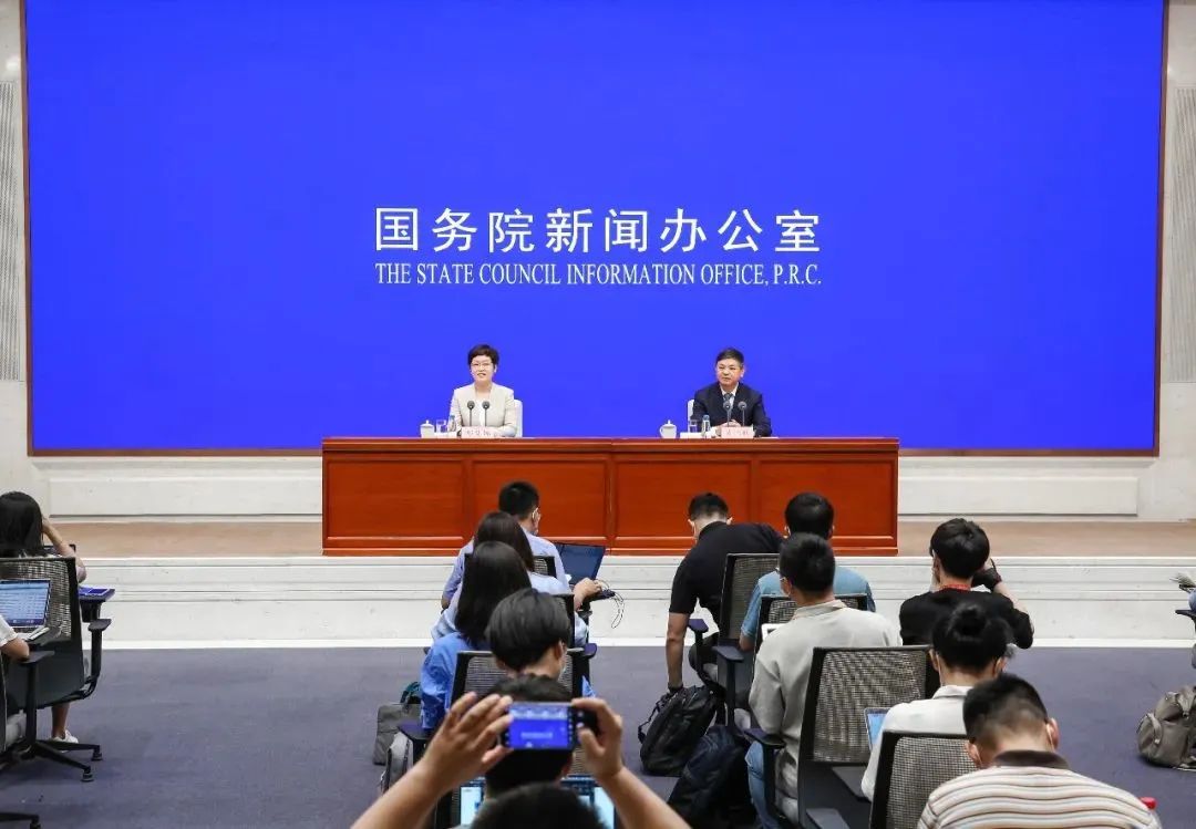 &#51;&#54;&#53;&#19978;&#24066;&#20844;&#21496;&#40;&#33521;&#22269;&#41;&#38598;&#22242;&#45;&#23448;&#26041;&#32593;&#31449;
